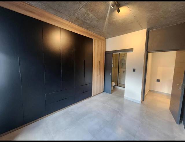 1 BEDROOM PROPERTY TO RENT IN WATERKLOOF PARK